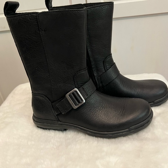 UGG Hapsburg Mid Size 7.5 - Picture 8 of 13